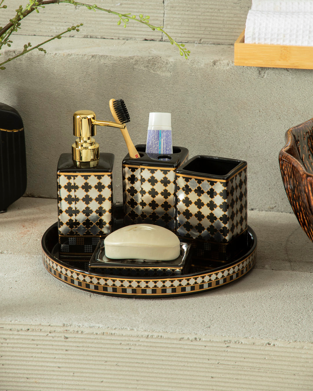 Royal Radiance 5-Piece Bath Set - Black 