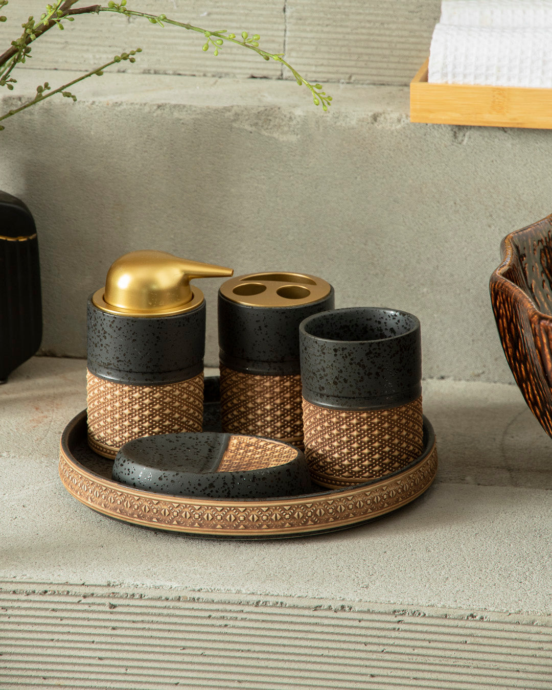 Artisan Textured 5-Piece Bath Set - Black 