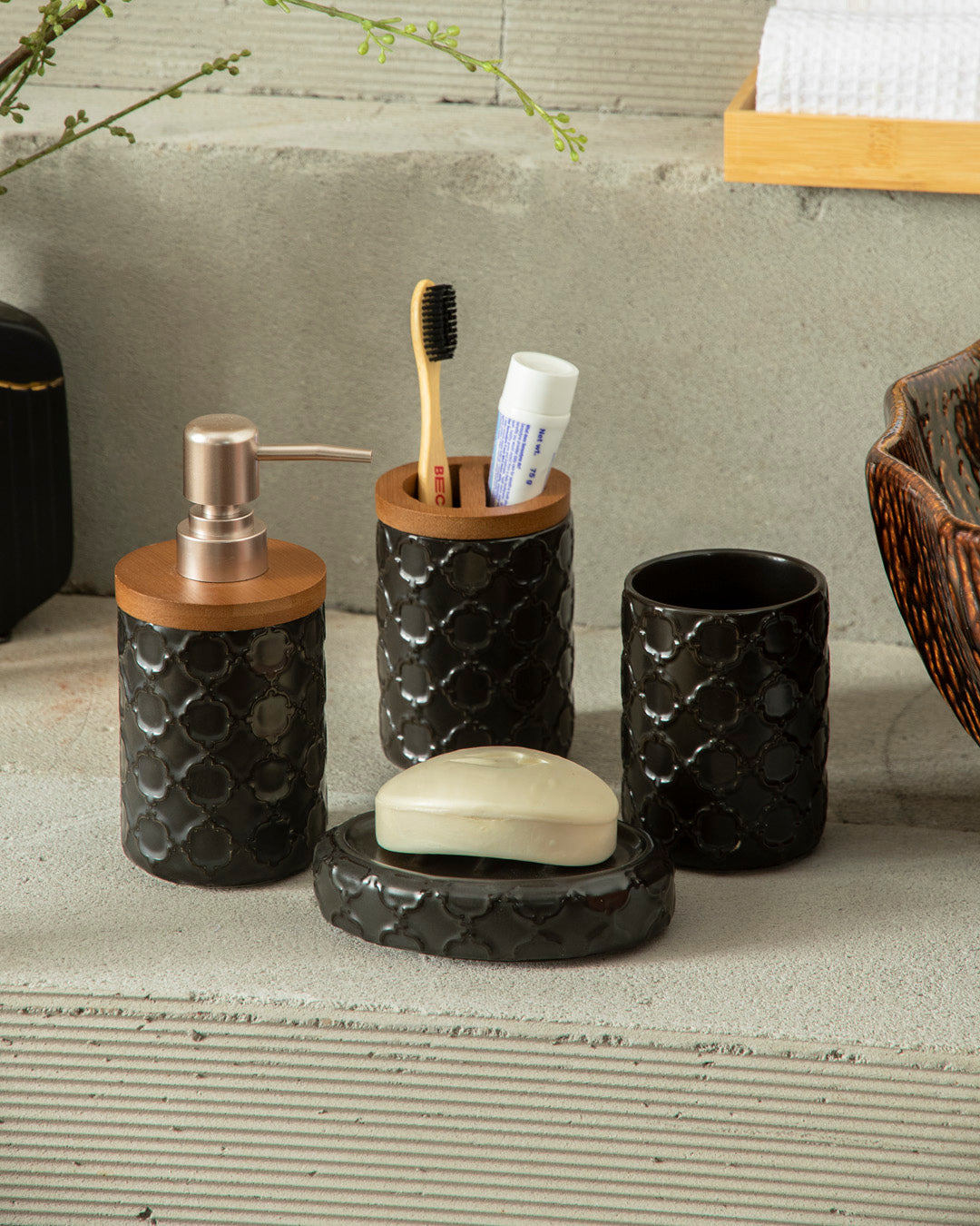 Moroccan 4-Piece Bath Set - Black 