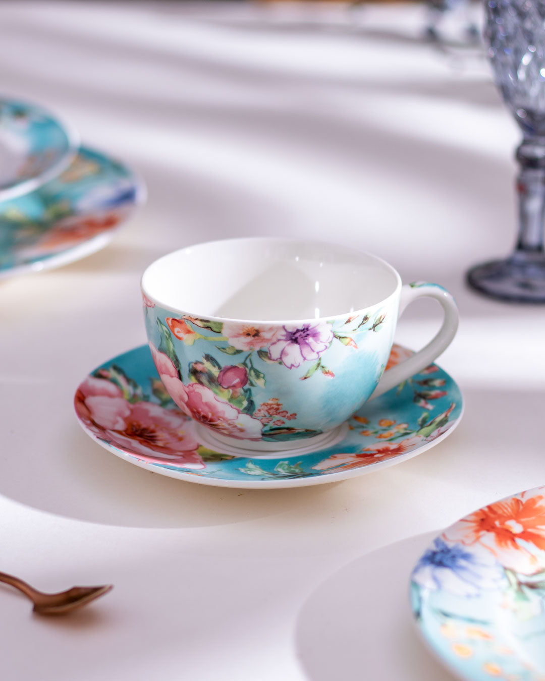 Blooming Beauty - 30-Piece Dinner Set
