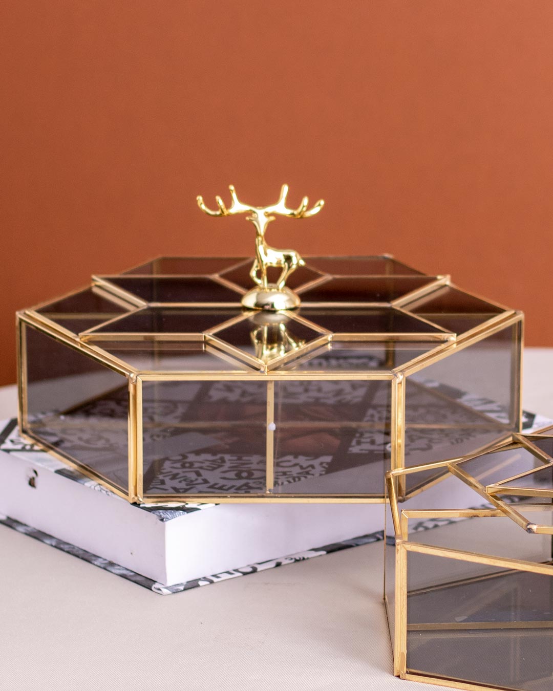 Luxurious Jewellery Box with Entrancing Deer Lid - Small