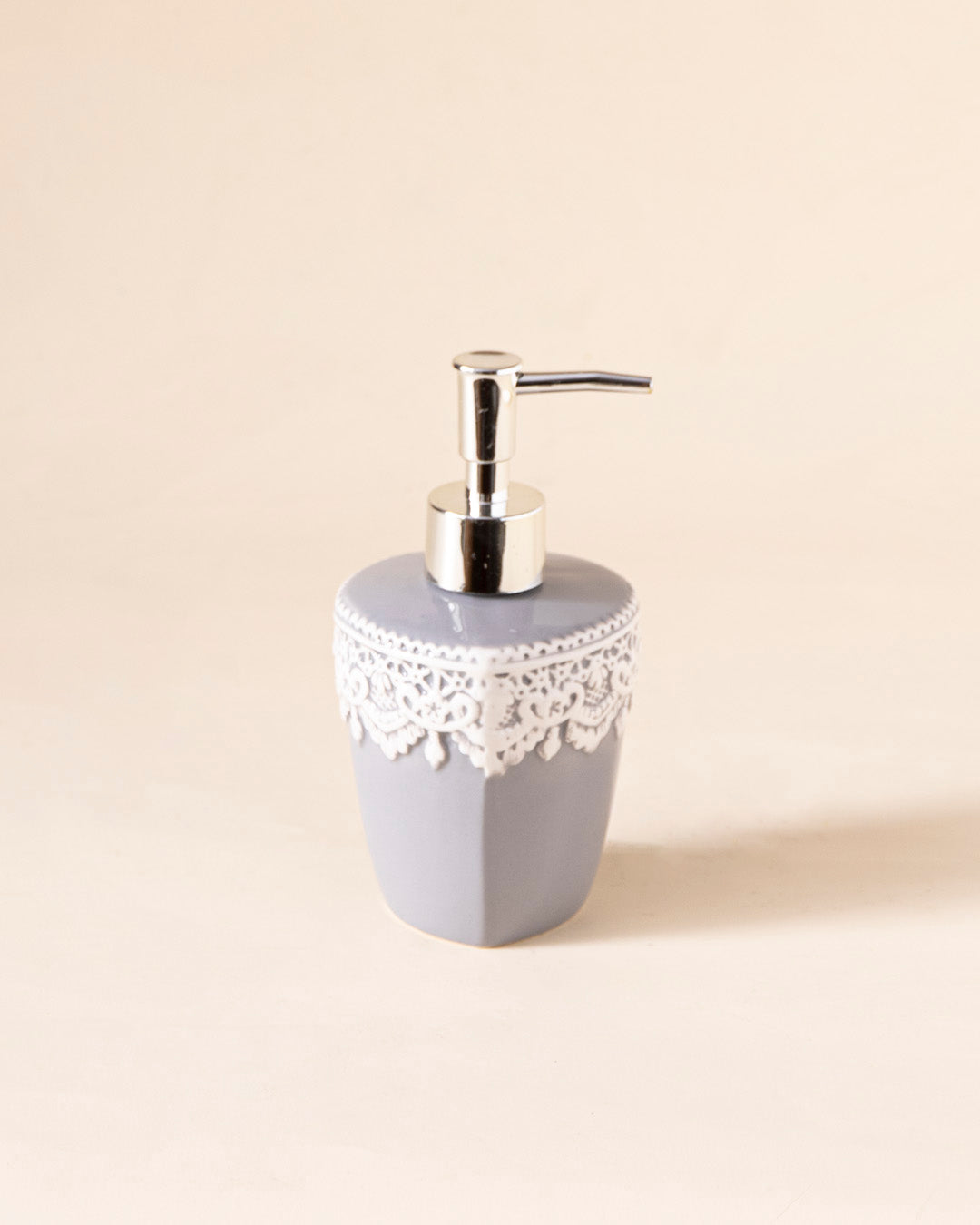 Romantic Lace Heart 4-Piece Bath Set 