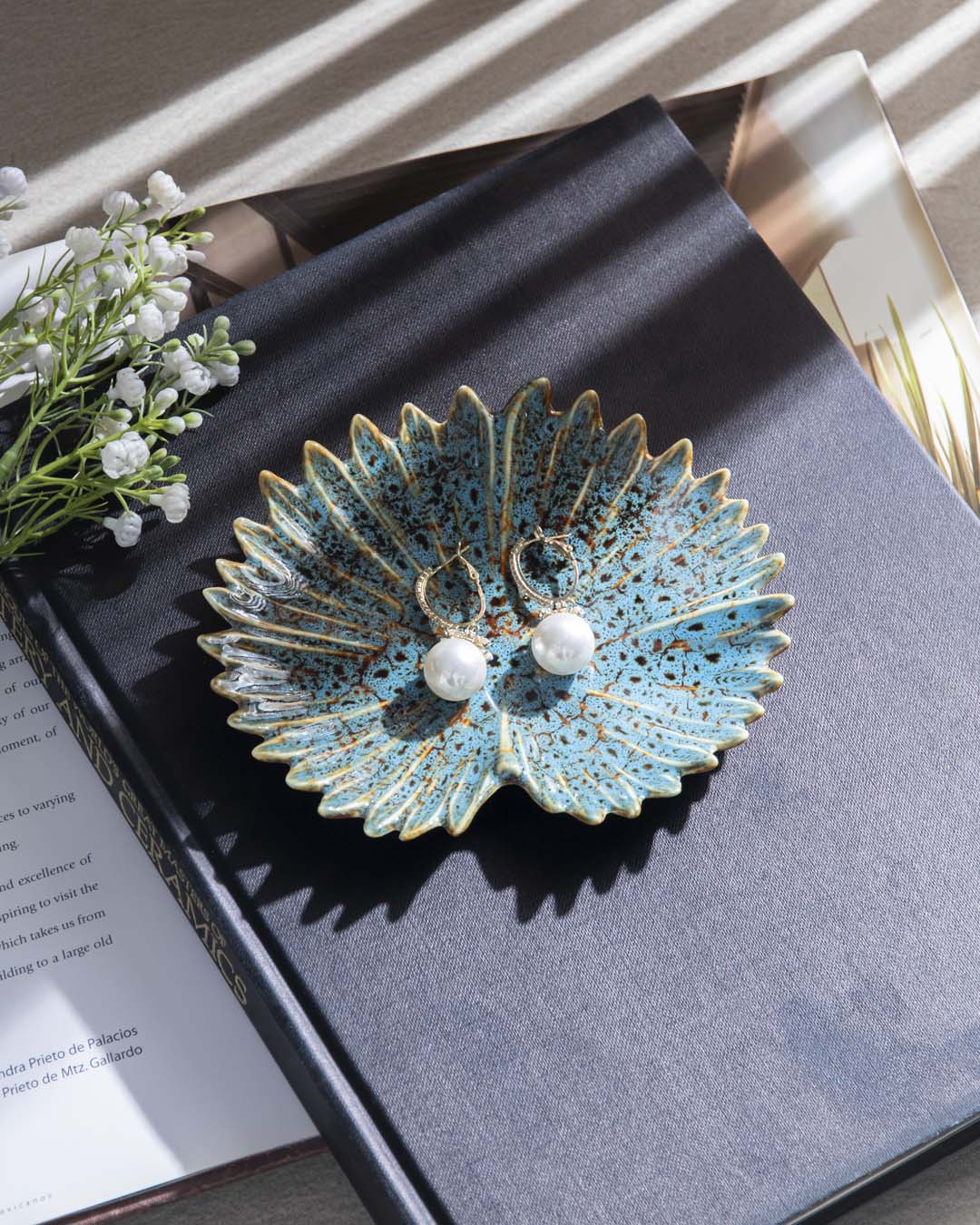 Palm Leaf Reactive Glaze Ring Dish - The Decor Kart 