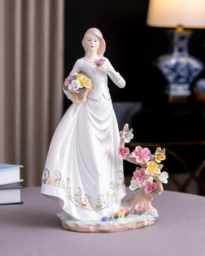 'Victorian Lady' Fine Porcelain Figurine - The Decor Kart 