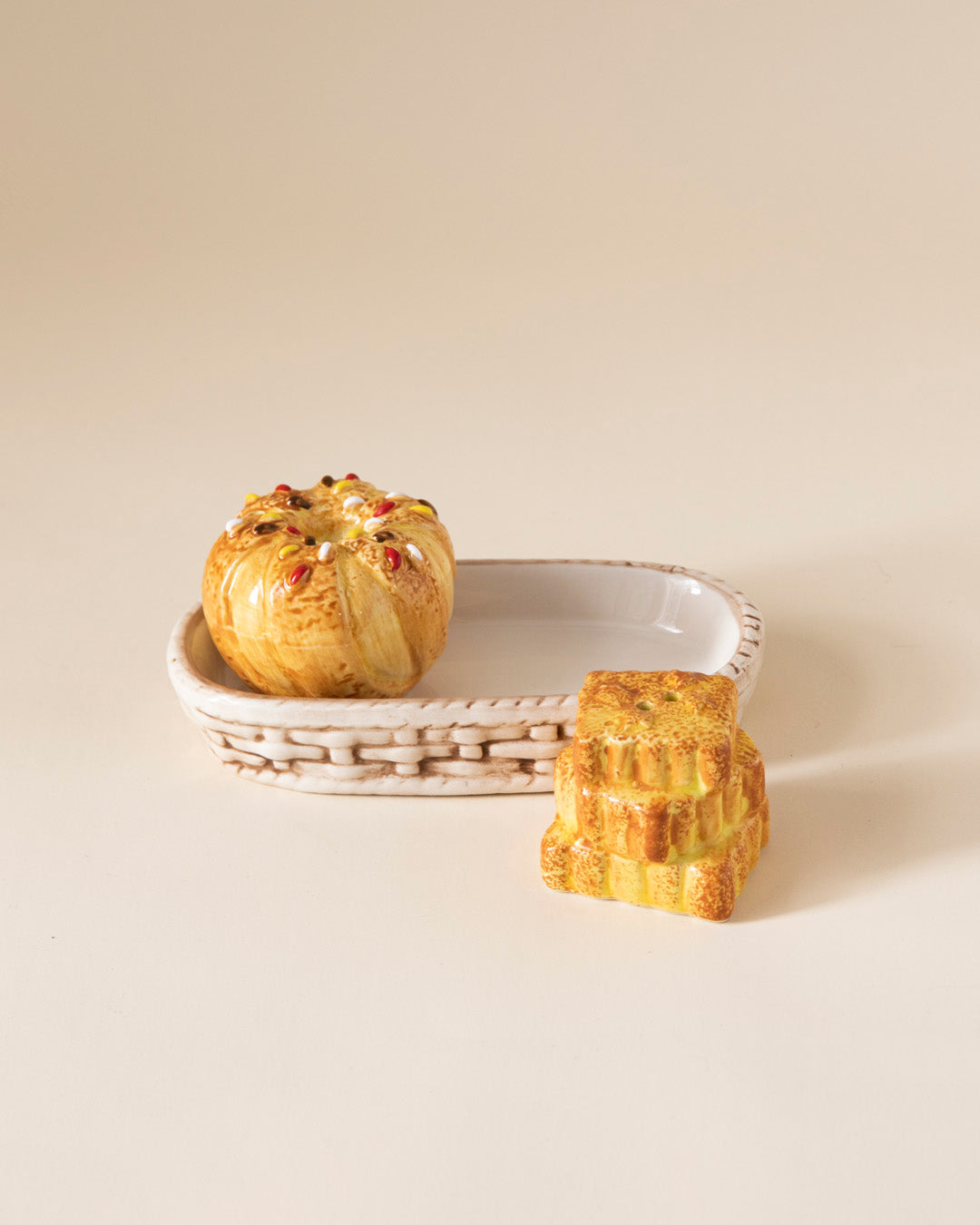 Bakery Salt & Pepper Shaker Set 