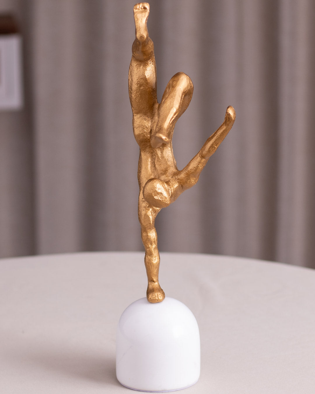 Escultura Humana Abstracta Sculpture - The Decor Kart