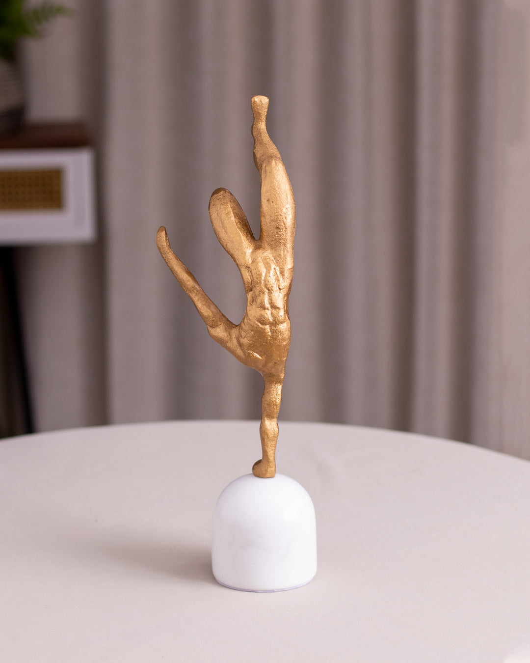 Escultura Humana Abstracta Sculpture - The Decor Kart