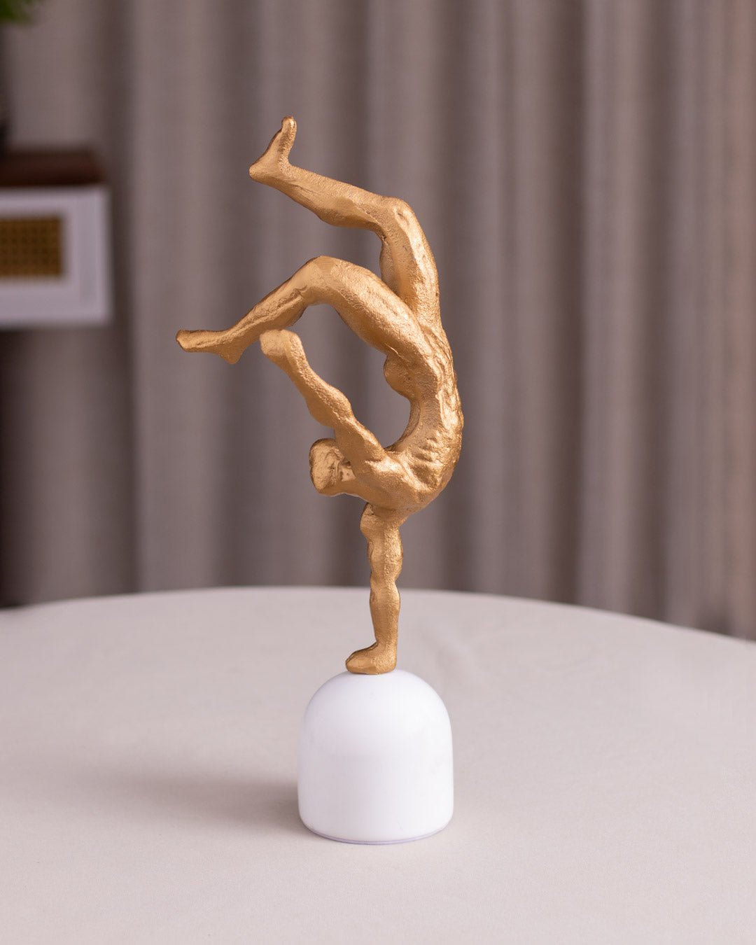 Escultura Humana Abstracta Sculpture - The Decor Kart