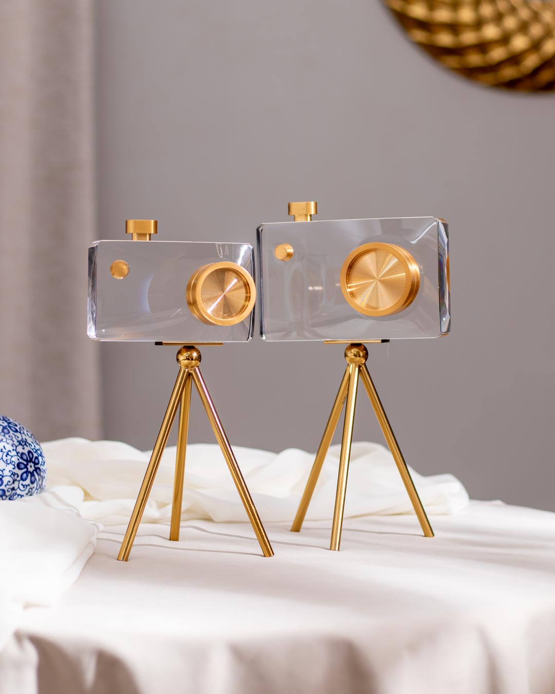 'Capture Beauty' Crystal Camera Sculpture - Large
