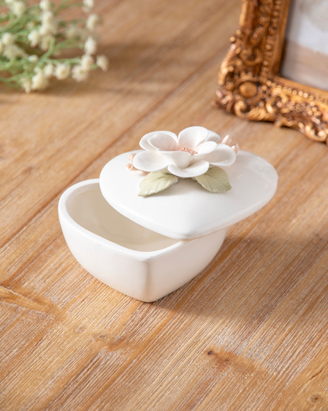 Blossom Heart Trinket Keeper 