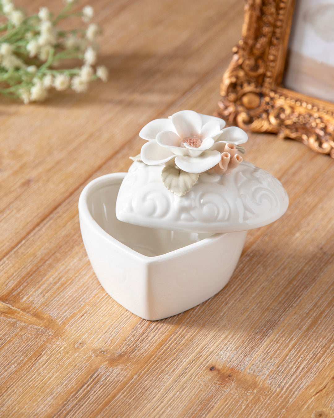 Heartfelt Blossom Trinket Keeper 