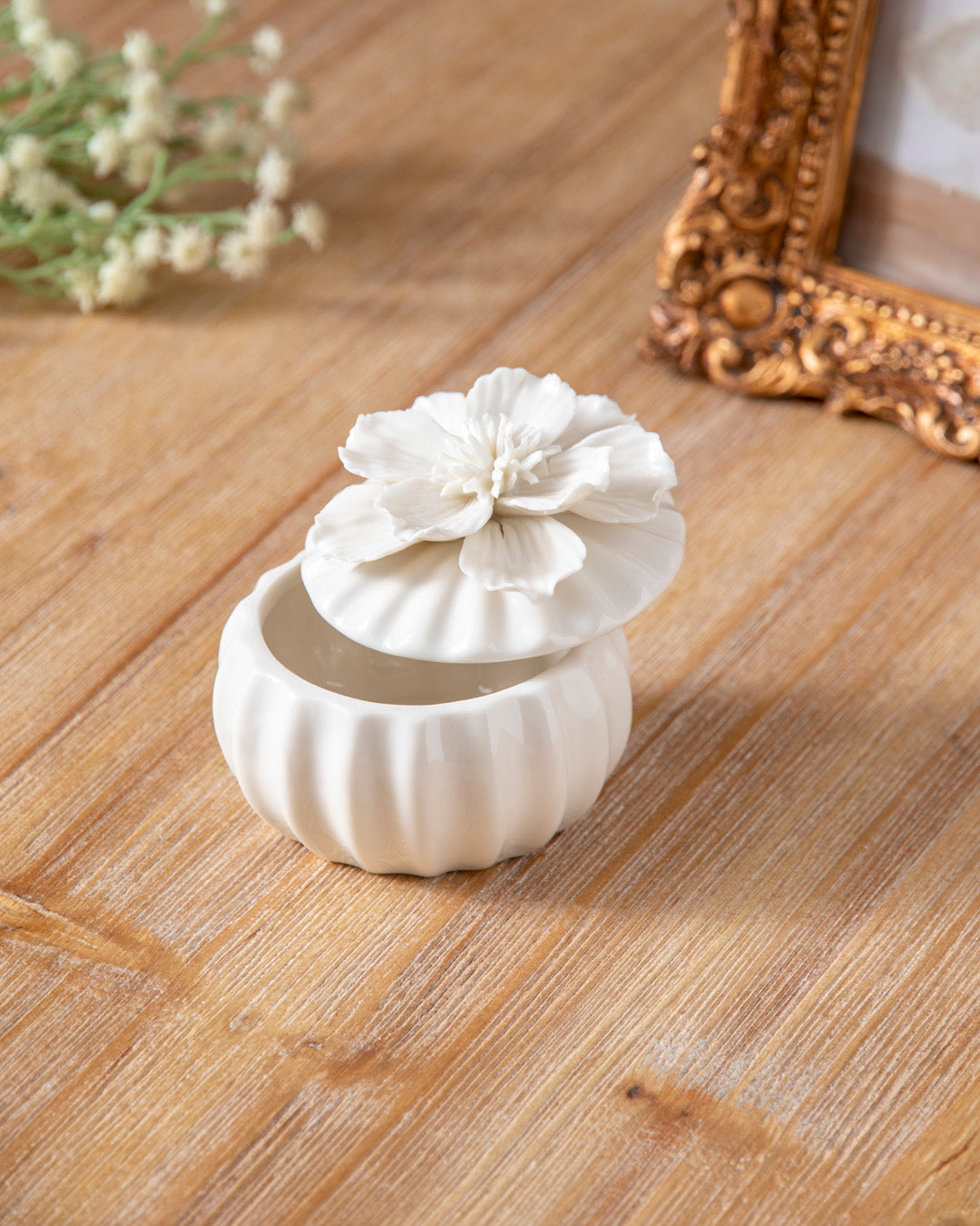 Jasmine Scented Trinket Keeper - White 