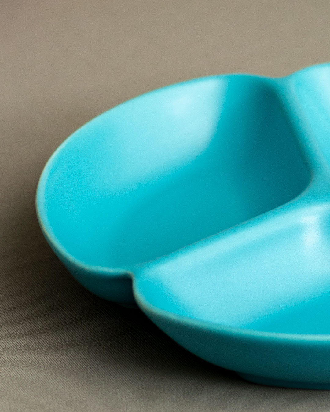 Monochrome Chip & Dip Platter - Sky Blue - The Decor Kart 