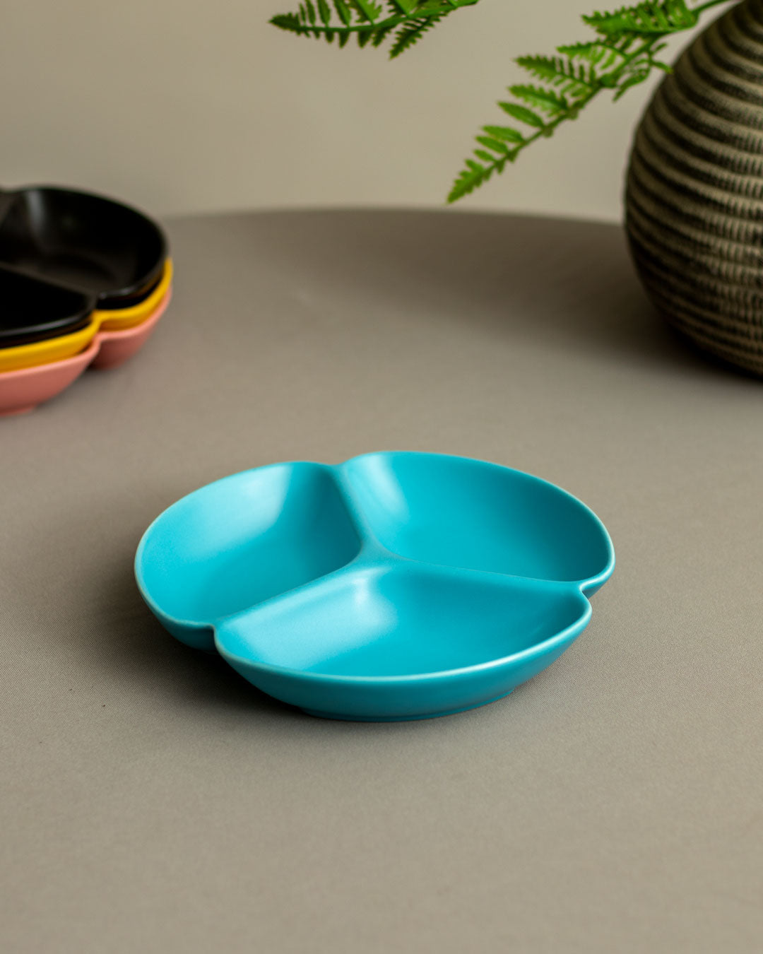 Monochrome Chip & Dip Platter - Sky Blue - The Decor Kart 