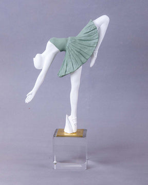 Exquisite Ballerina Figurine - Pastel - The Decor Kart 