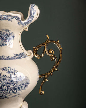 'Yorkshire' Victorian Ornamental Vase - The Decor Kart 