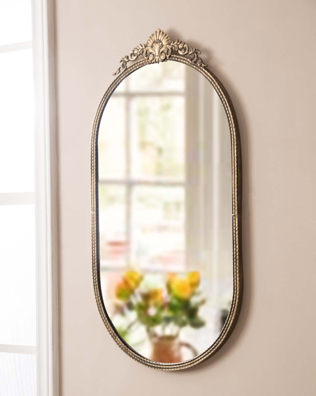 Verdant Oval Metal Wall Mirror - The Decor Kart 