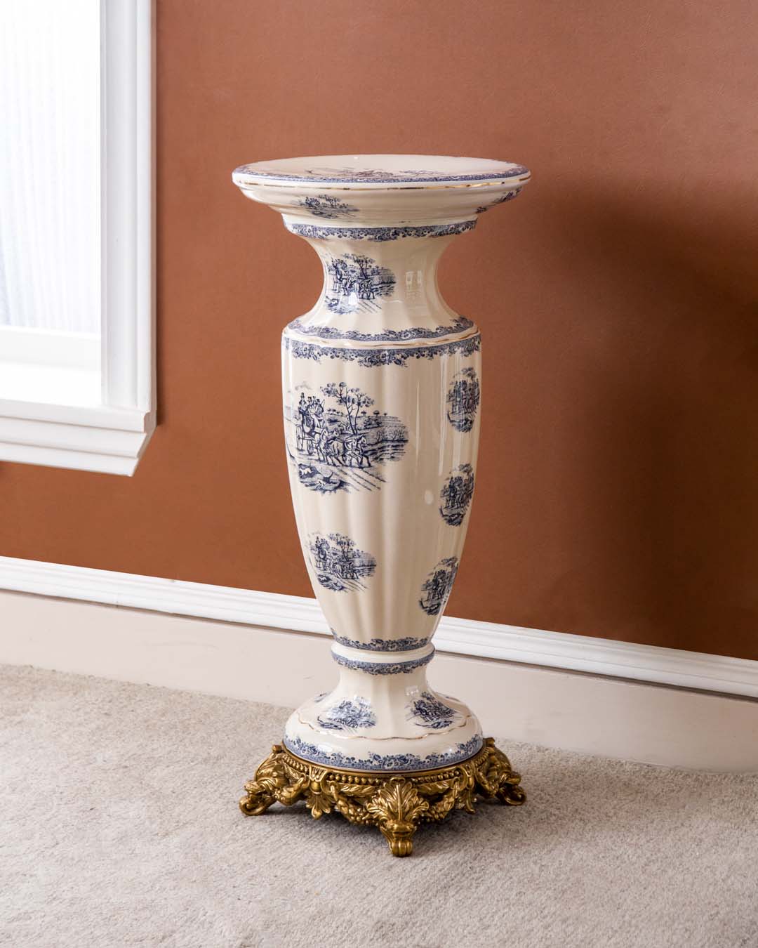 'Yorkshire' Victorian Ornamental Side Table - The Decor Kart