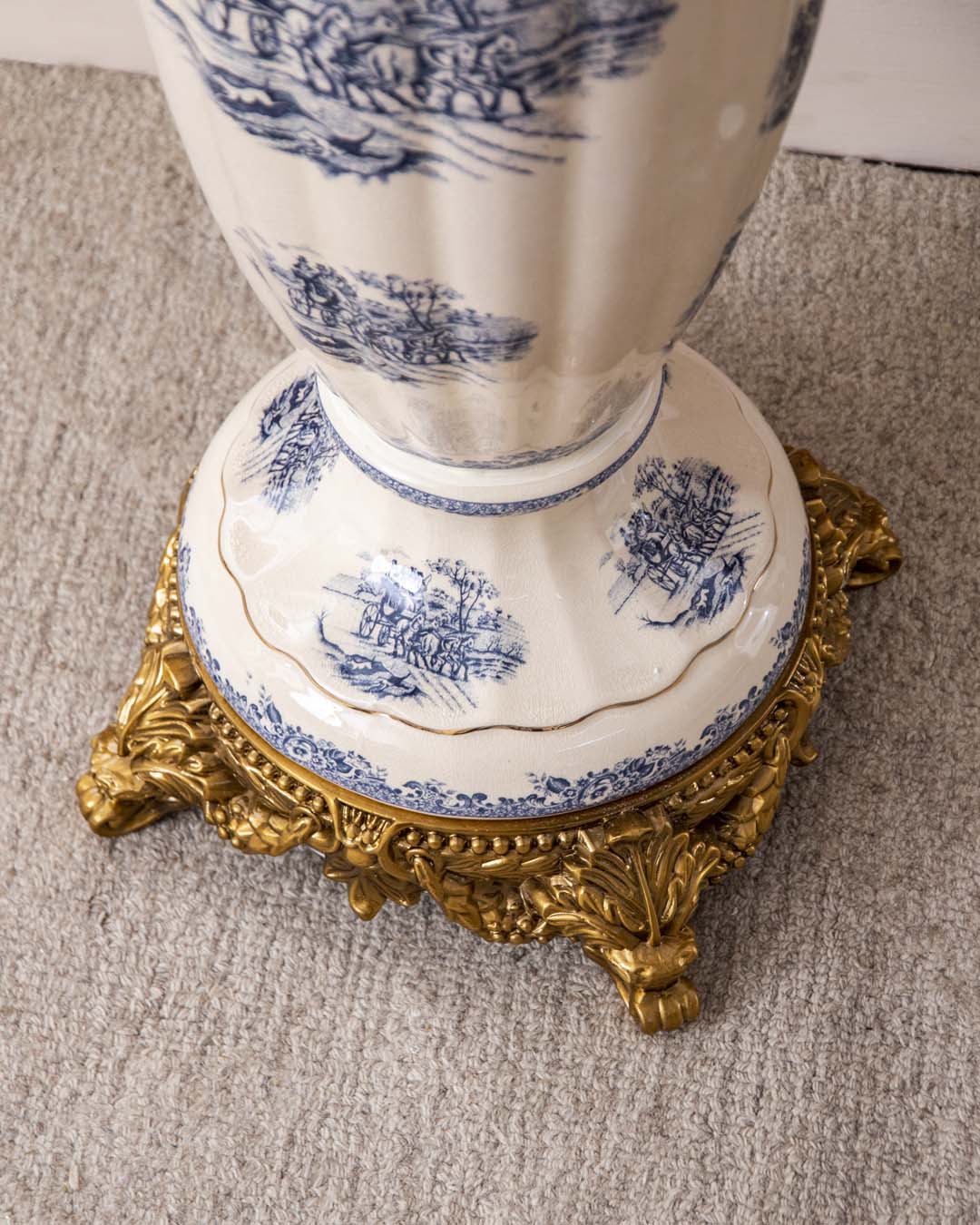 'Yorkshire' Victorian Ornamental Side Table - The Decor Kart