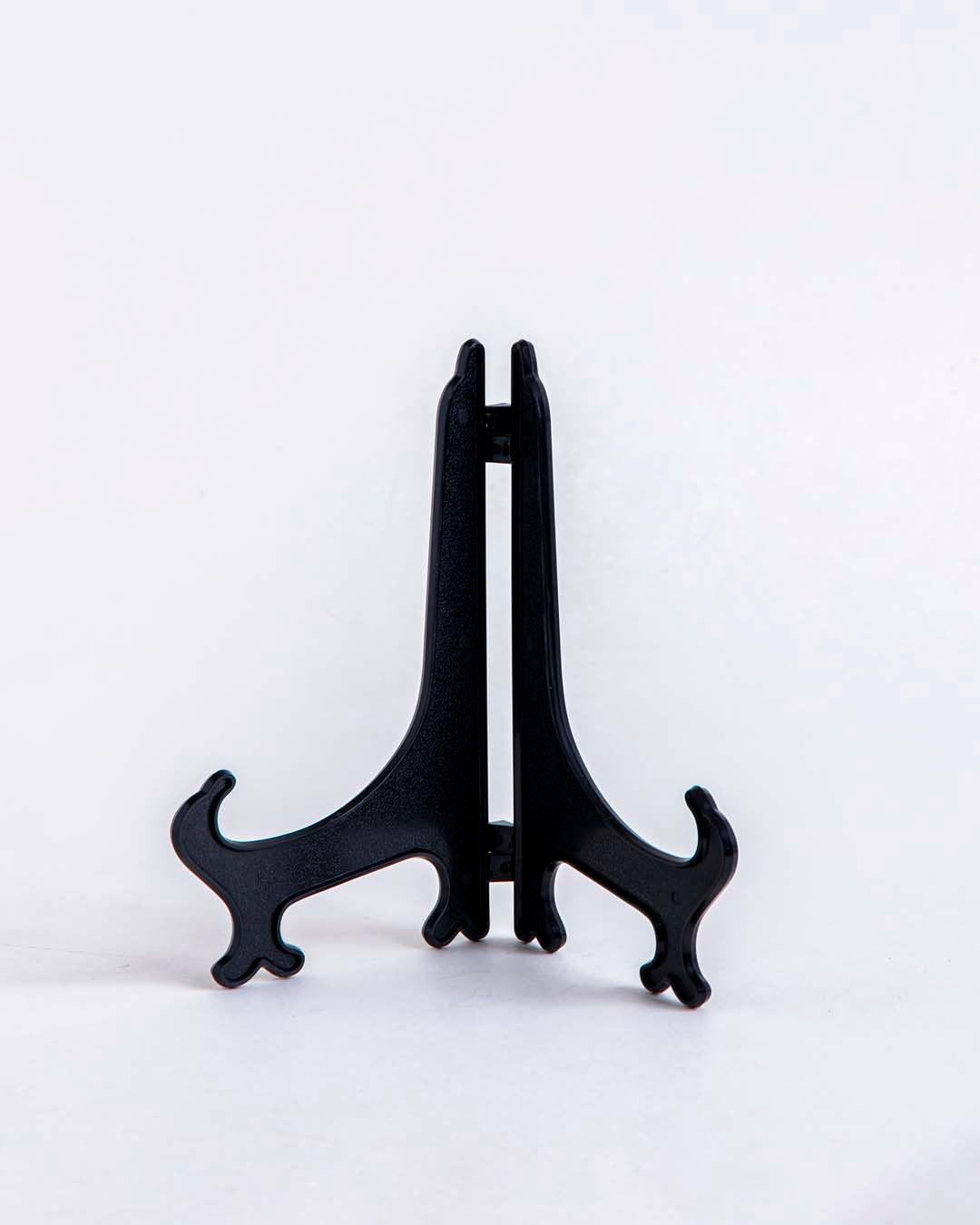 Classic Victorian Gold Decorative Plate - 8" 