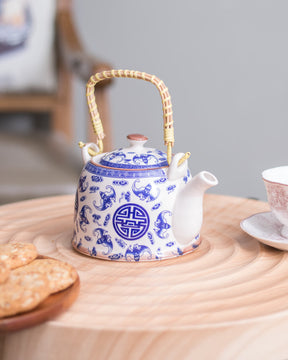 'Medallion' Ceramic Tea Kettle