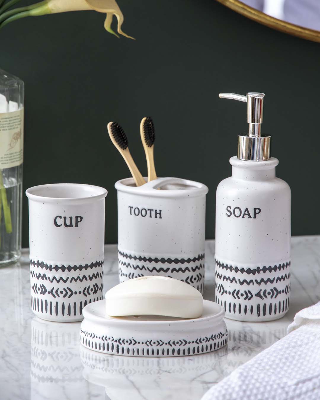 Ava 4-Piece Bath Set - White 