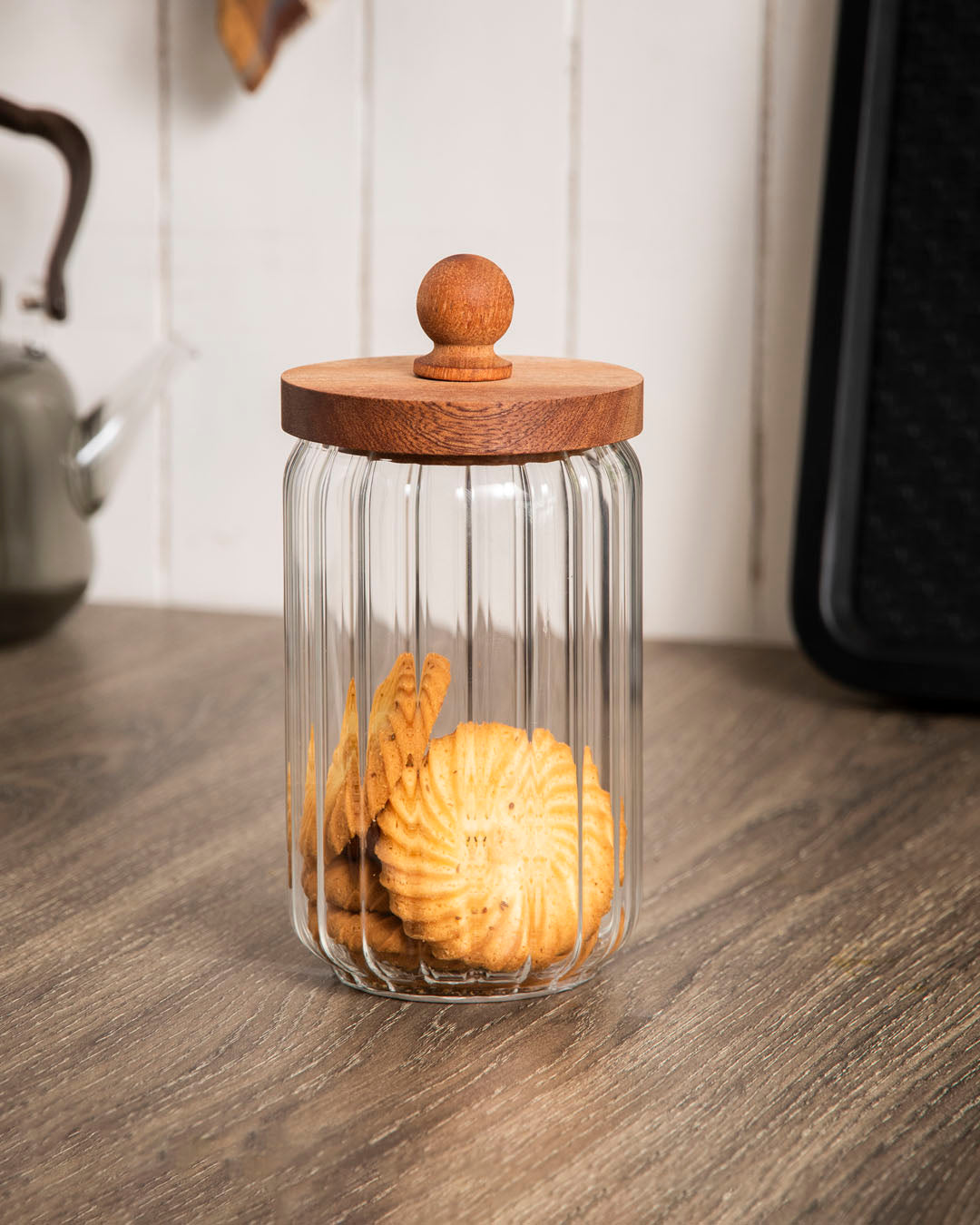 Ribbed Glass Jar with Wooden Lid - Large 
