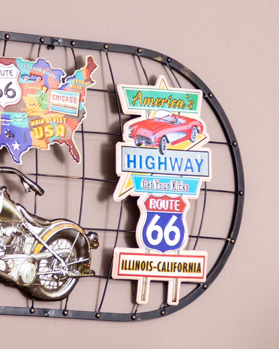 American Wall Hanging Decorative Tinplate - The Decor Kart
