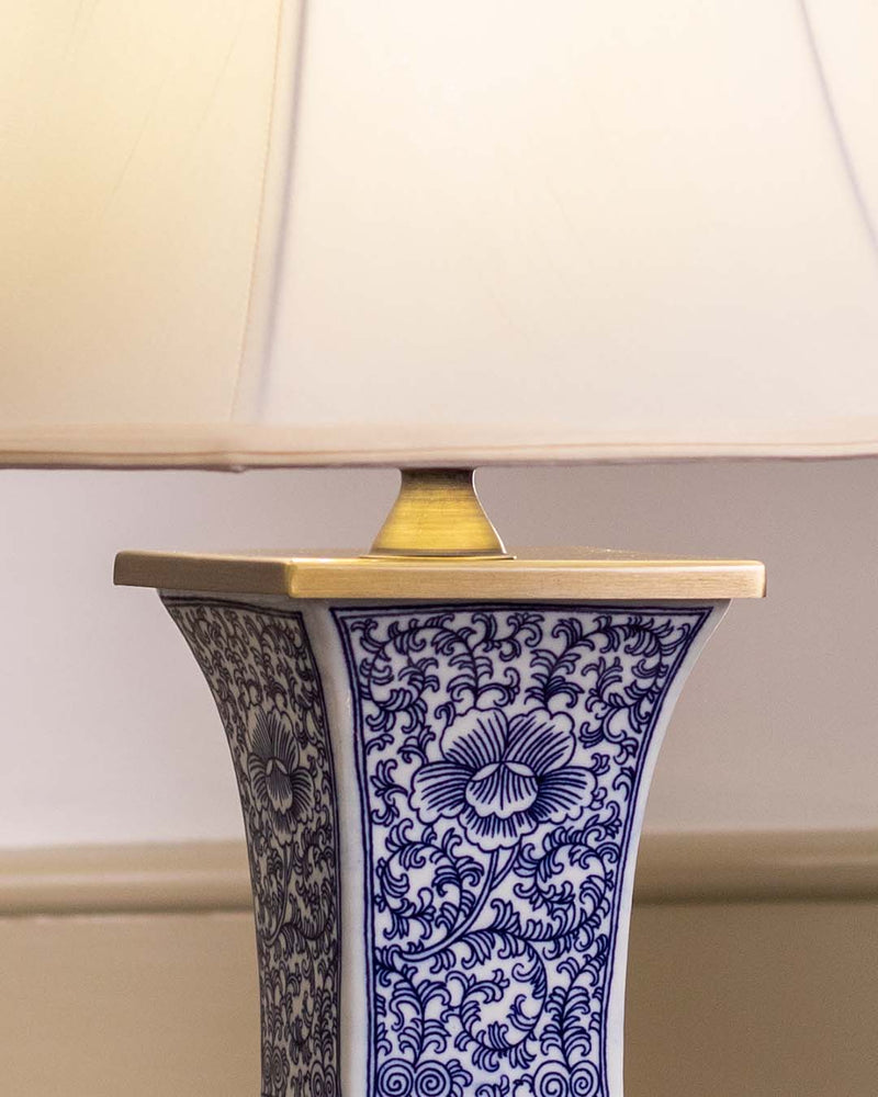 'Roman Pillar' Porcelain Vase Table Lamp