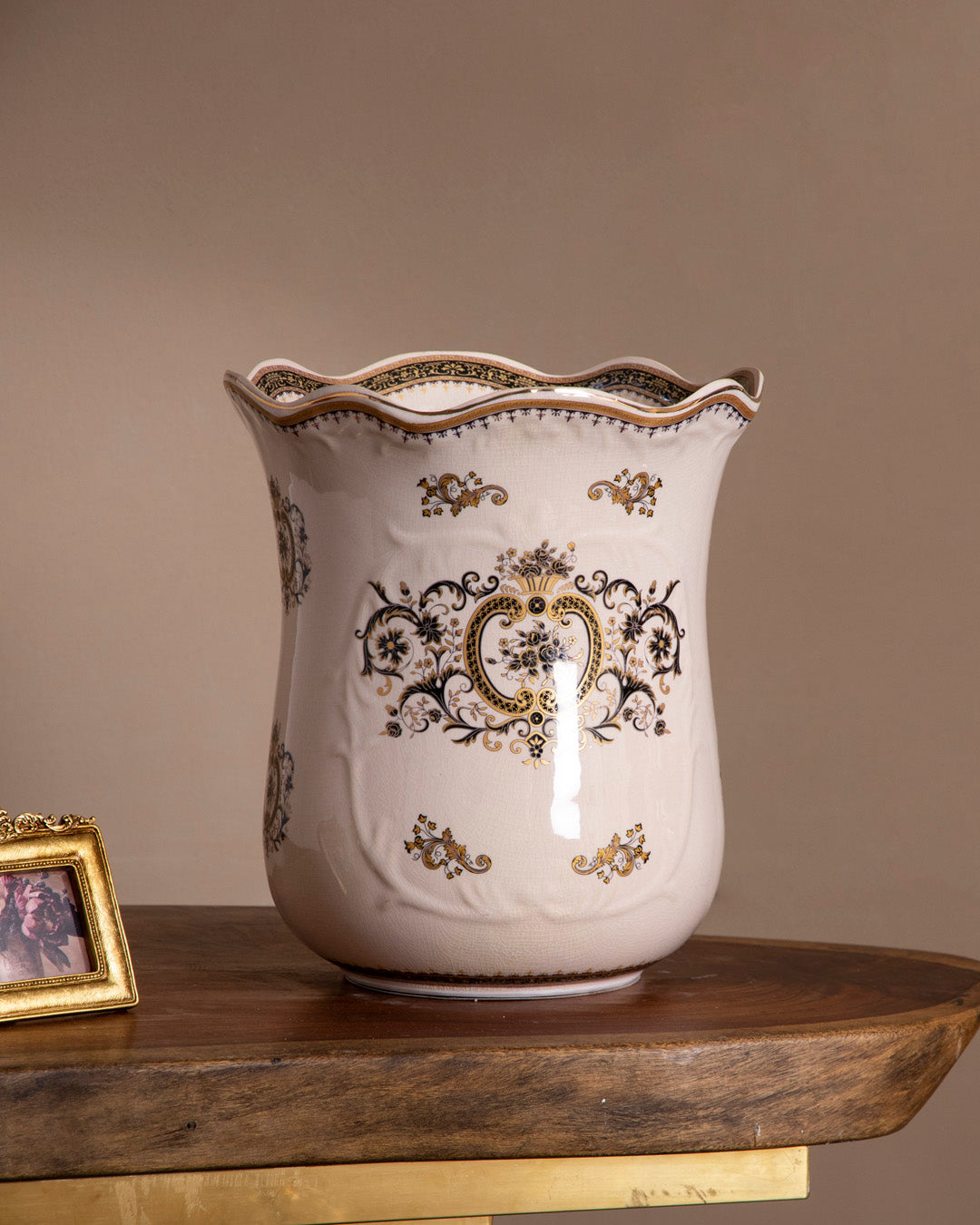 'Imperial Grace' Ornamental Decorative Vase 