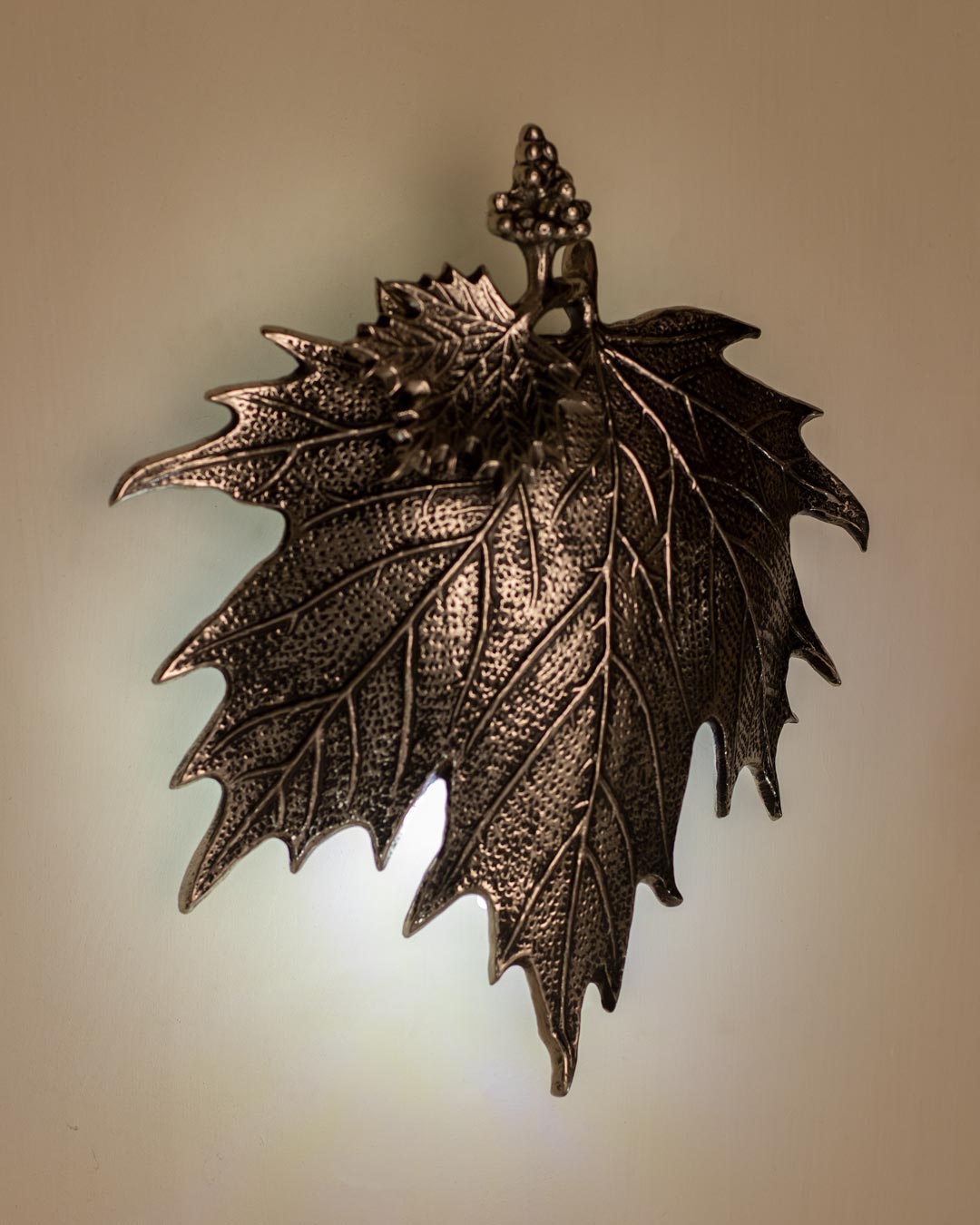 Maple Leaf Wall Light - Silver