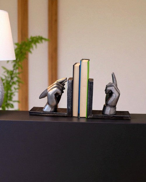 'Read to Write' Bookends