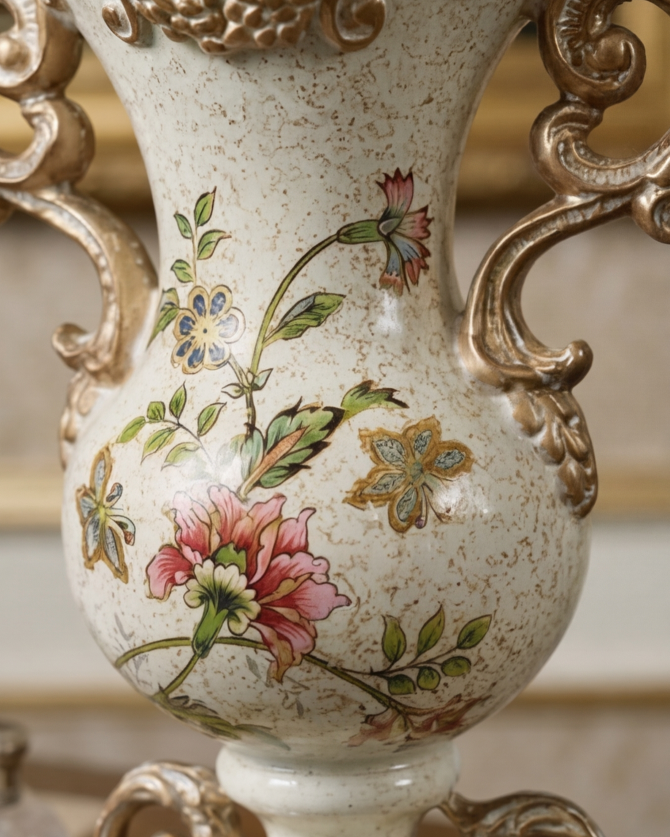 Royal Florentine Heritage Vase 