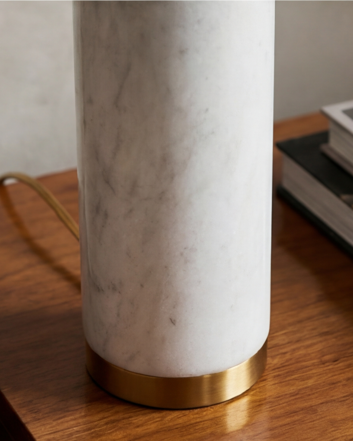 Marble Balance Globe Table Lamp 