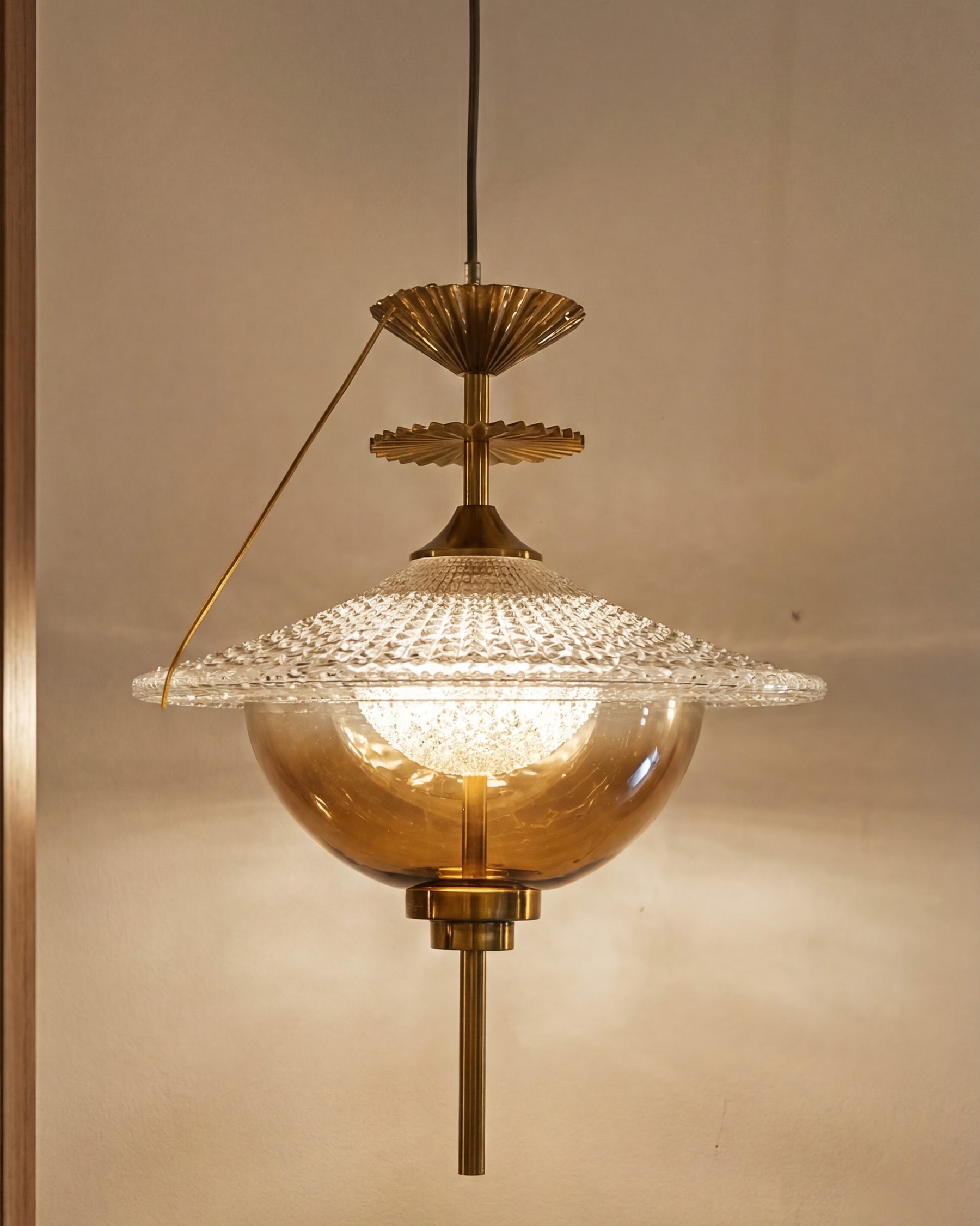 Imperion Crest Pendant Light 