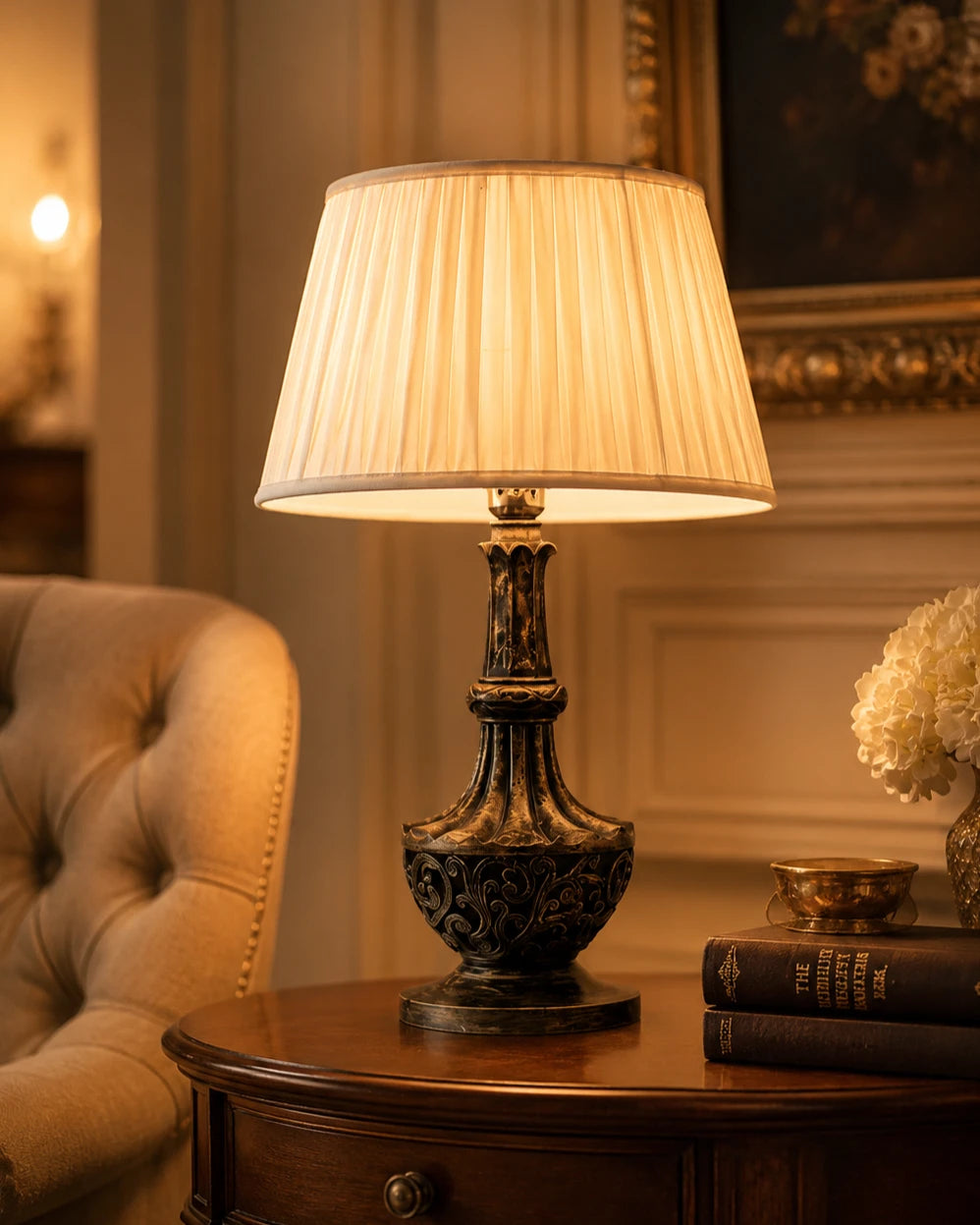 Ornate Crown Table Lamp 
