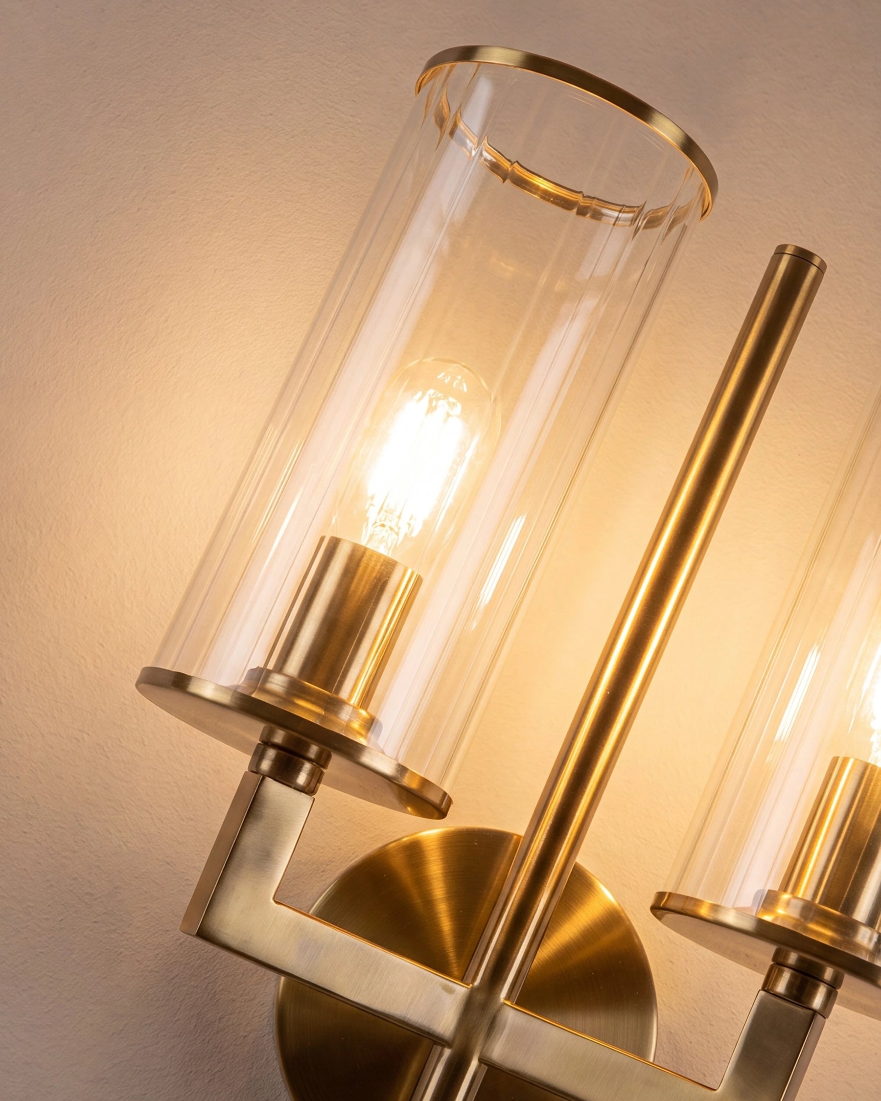 Dual Lantern Wall Light 