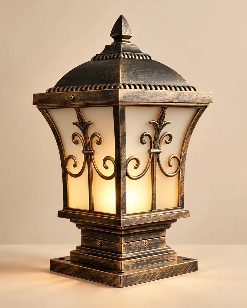 Victorian Post Morden Gate Light-Gold Colour