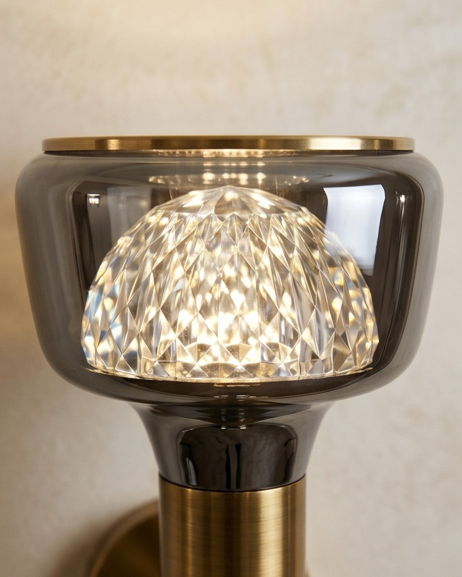 Éclaire Luxe Glass Wall Sconce - Smoky 
