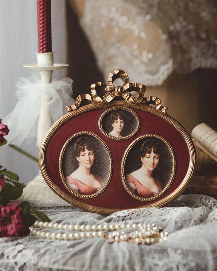 Heirloom 3-Picture Photo Frame