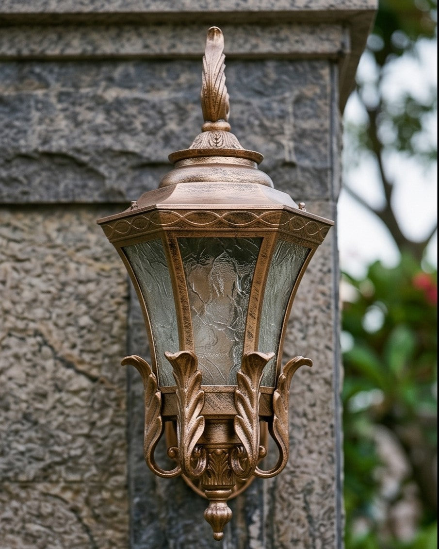 Regalia Ornate Outdoor Wall Light 