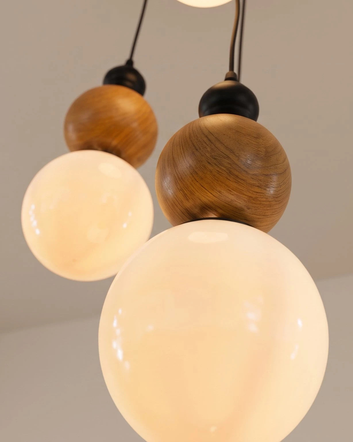 Rustic Bead Pendant Light 