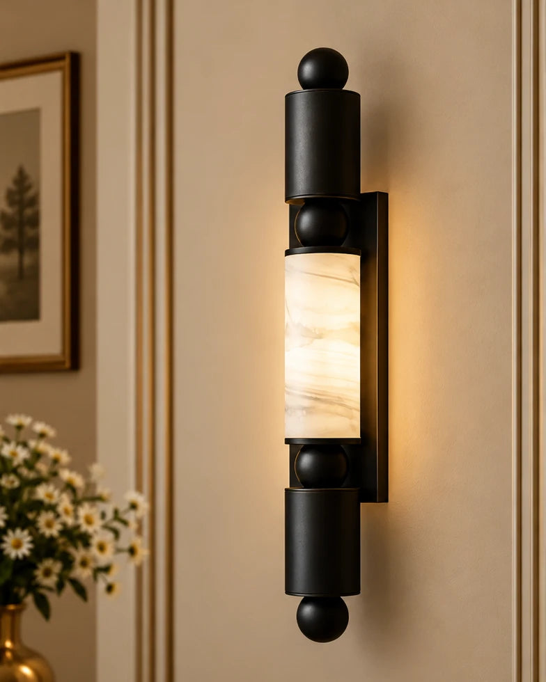 Solvane Luxe Piller Wall Light - Black