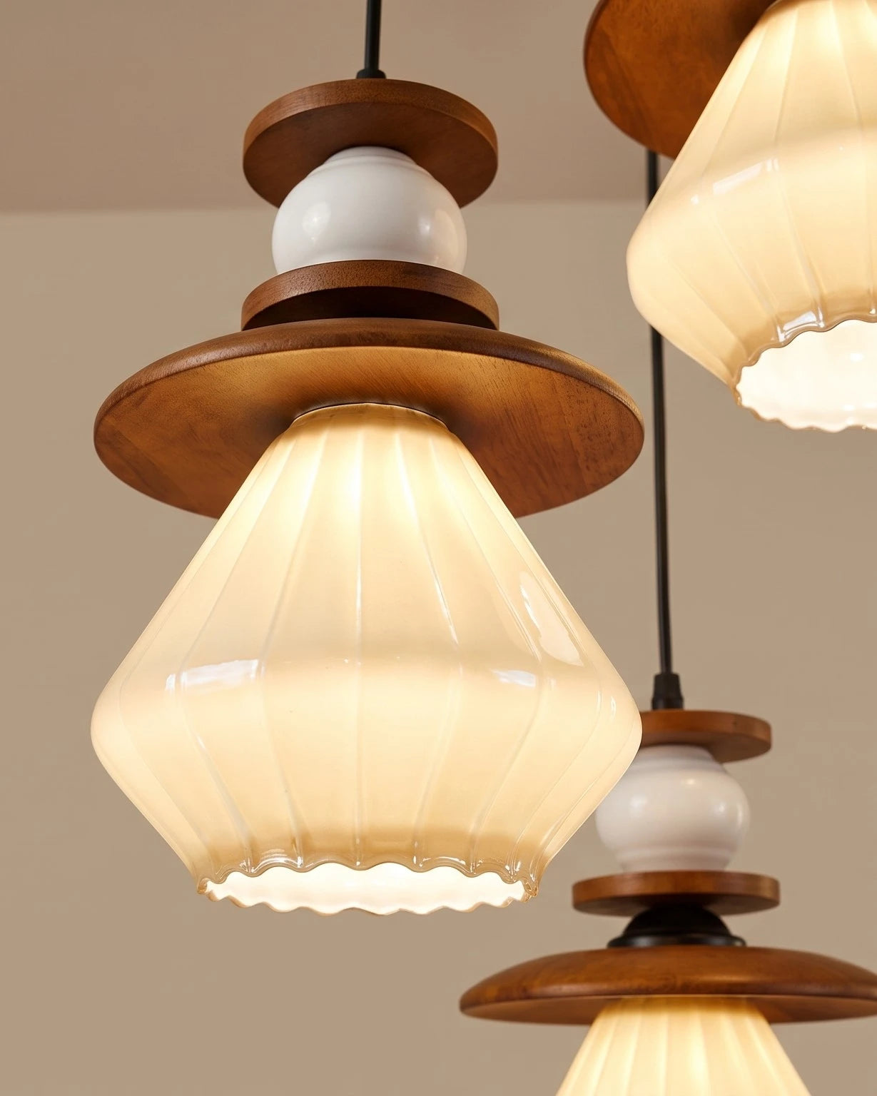 Scalloped Hat Pendant Light
