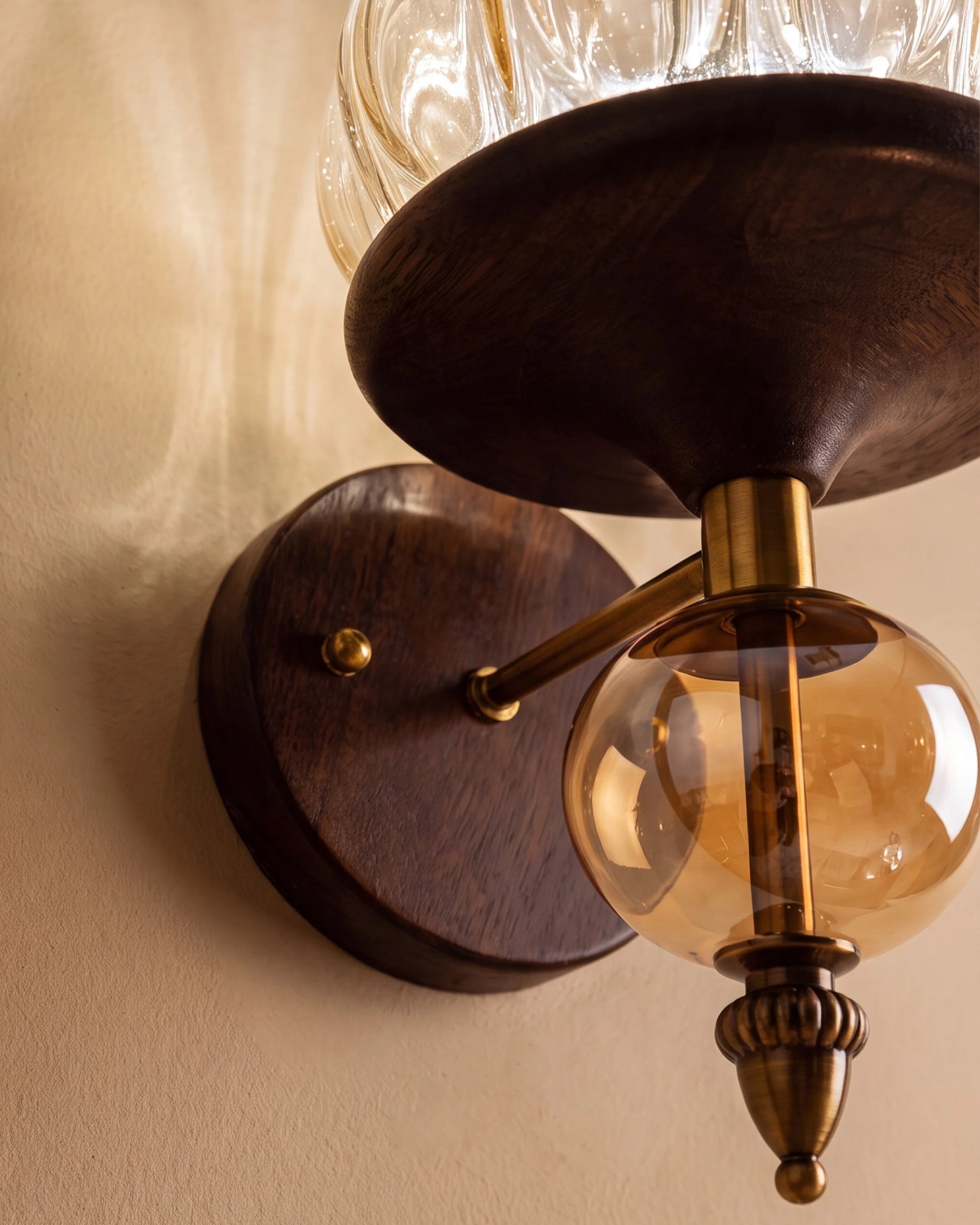 Royal Lantern Wall Light 