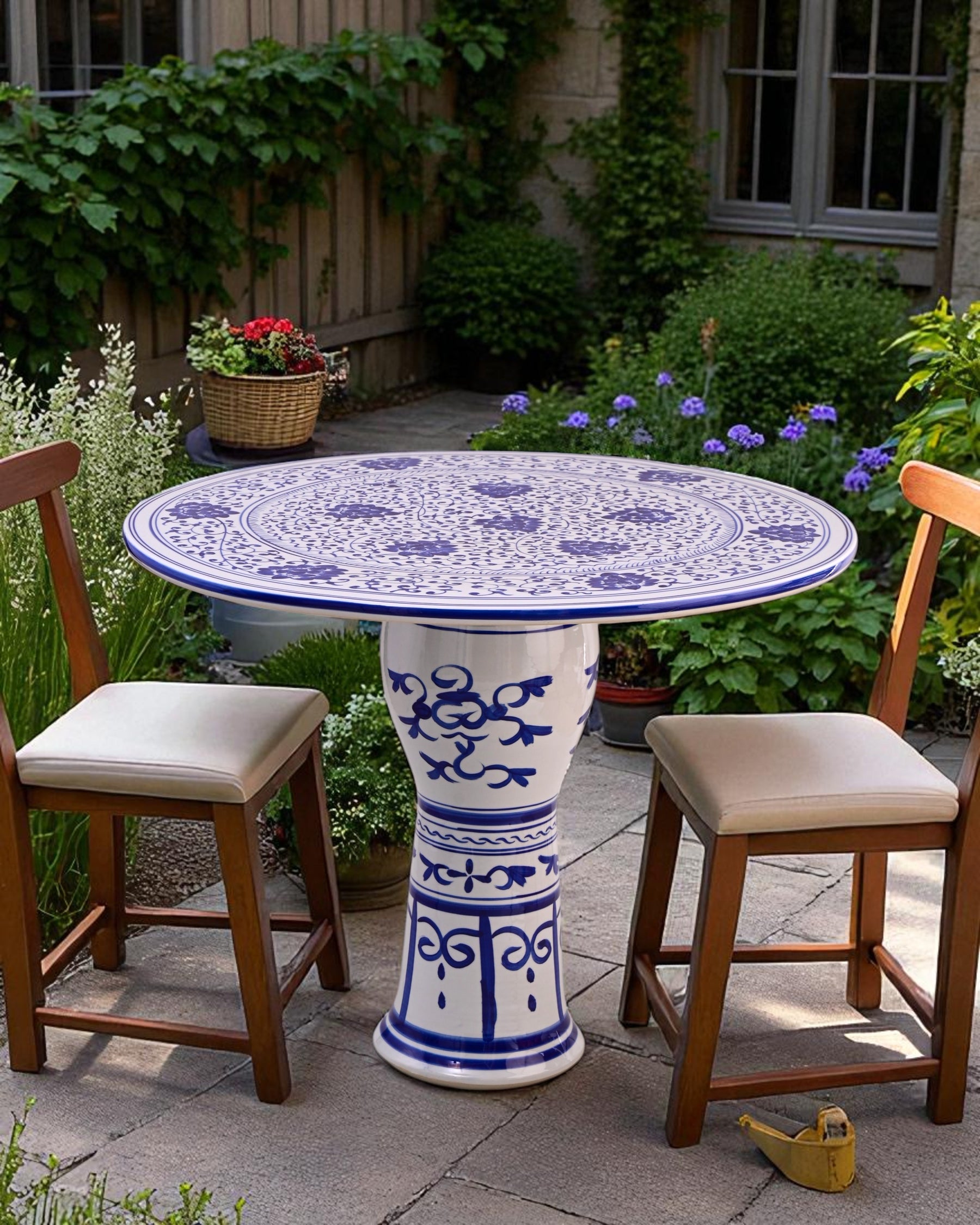 Blue & White Heritage Bloom Centerpiece Table 