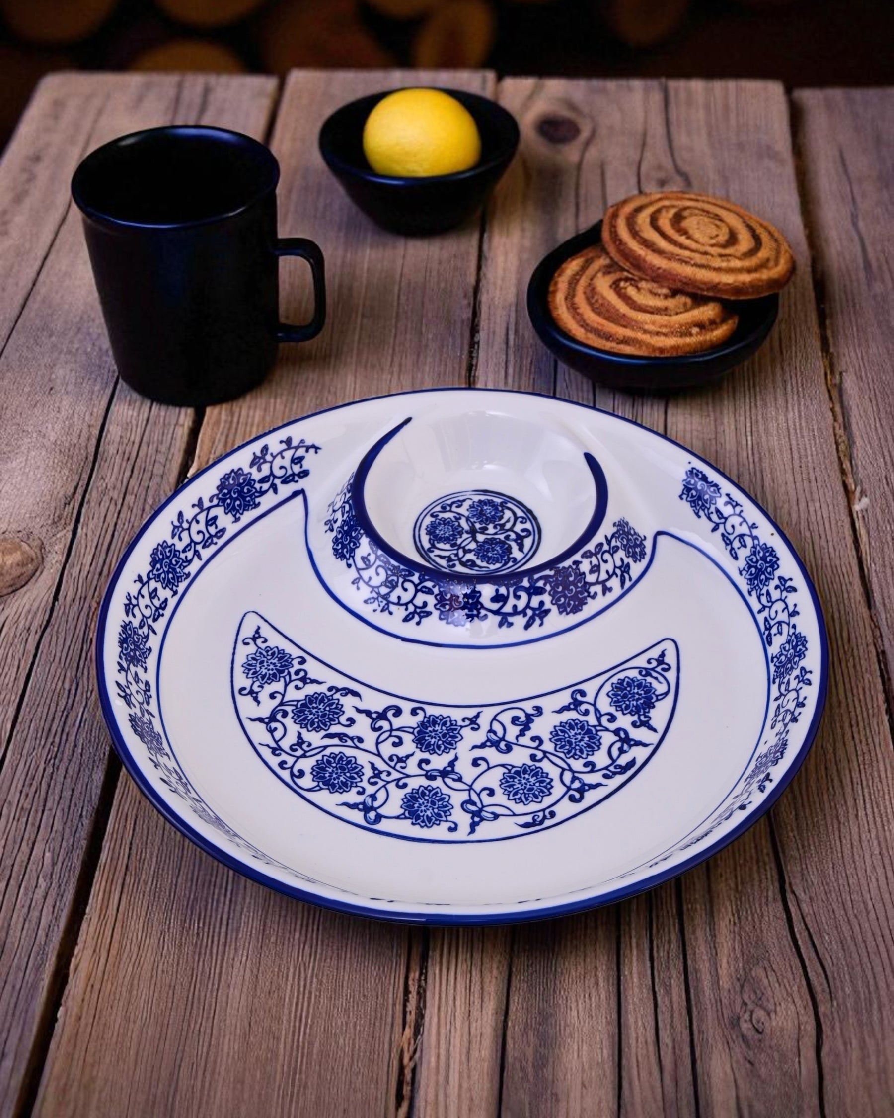 Vintage Blue & White Chip n Dip Platter 