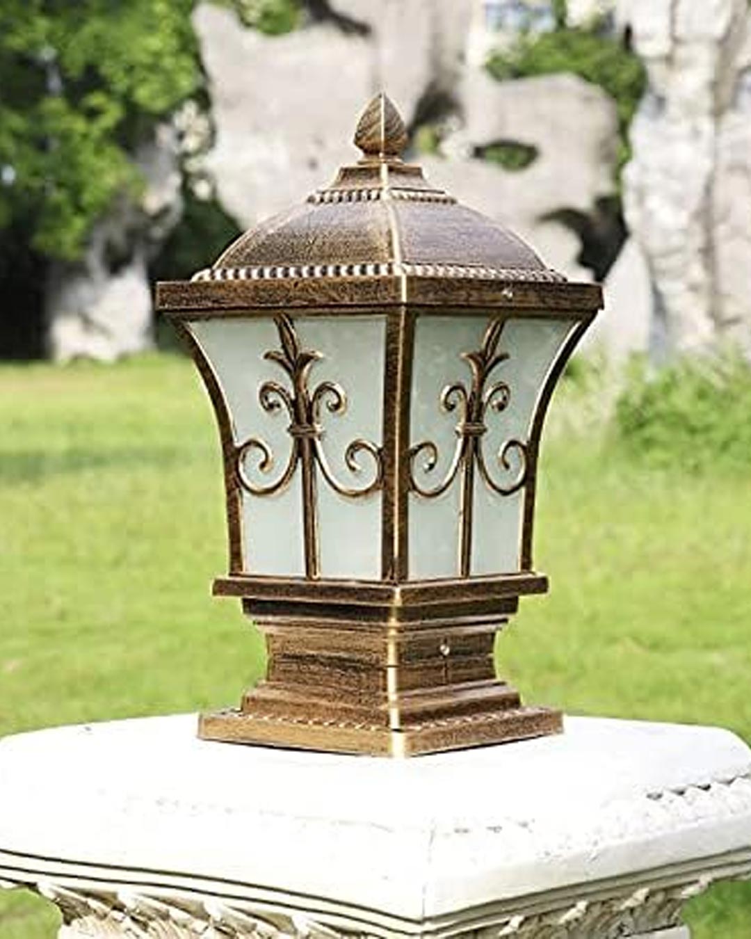 Victorian Post Morden Gate Light 