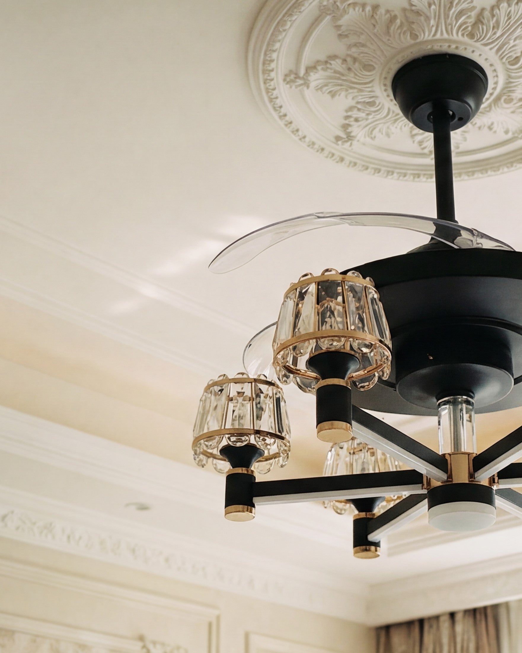 Modern Crown Arm Retractable Ceiling Fan + Chandelier Light (with Remote Control) 