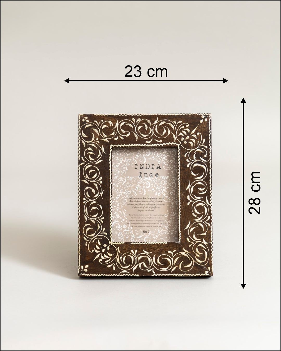 Royal Vine Carved Photo Frame 